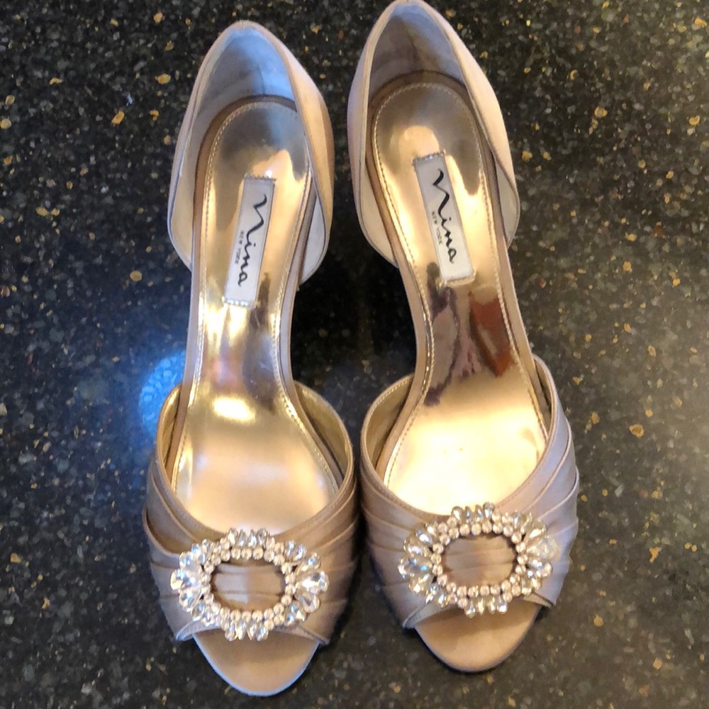 Gorgeous and sexy Nina NY Leather bling shoes
